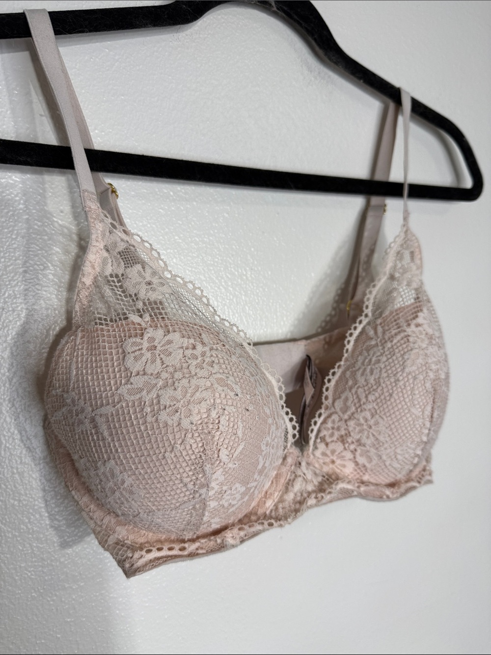 Victoria Secret 32DD Lace Plunge Bra blush